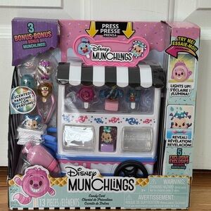 Disney Munchlings Candy Cart Playset - Pink, Blue, and White